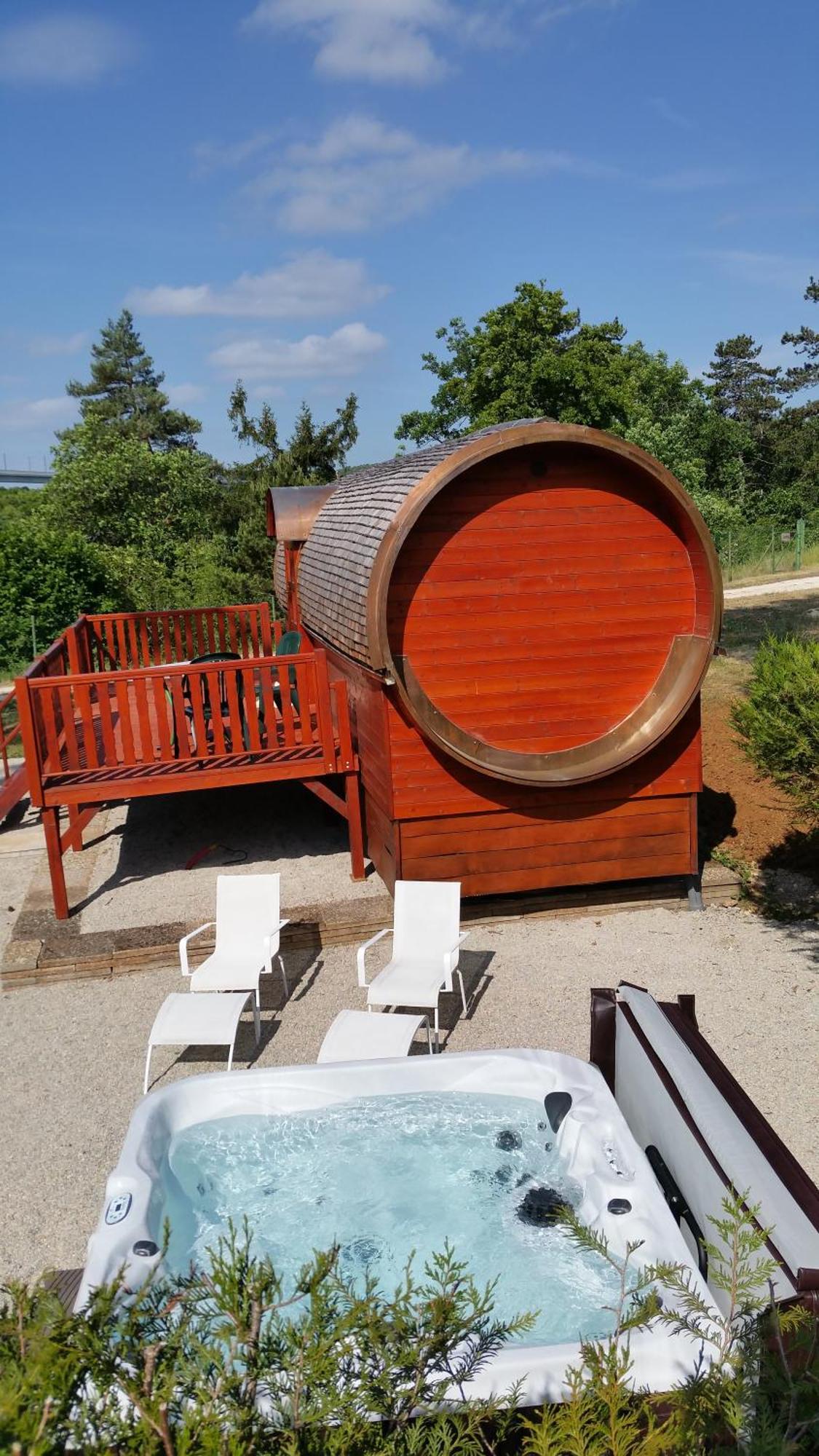 Camping De La Pelouse Jaulny 객실 사진